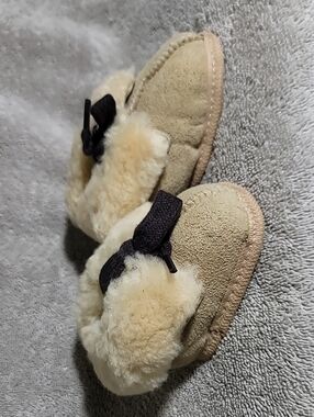Vintage Handcrafted Babies Sheepskin Slippers